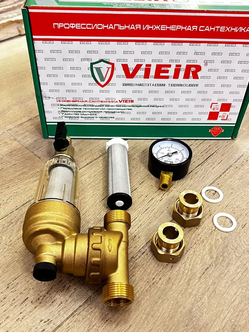 Фильтр свободного вращения с манометром для холодной воды Vieir JC148