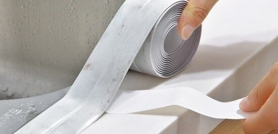 Бордюрные клейкие ленты для ванной